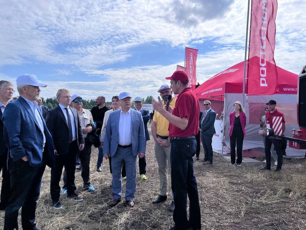 Высокий интерес к технике Ростсельмаш